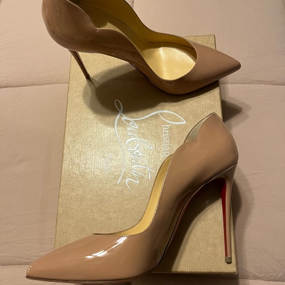 Christian Louboutin - Hot Chick - 100mm Pumps - Picture 8 of 11